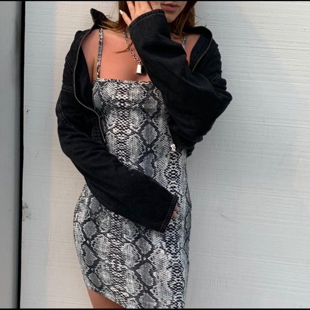 Snake Print ⭐️Spaghetti Strap 🌟Dress